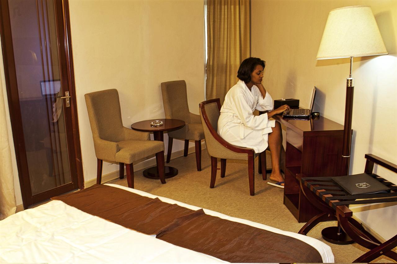 Manrashiwa Hotel Adís Abeba Habitación foto
